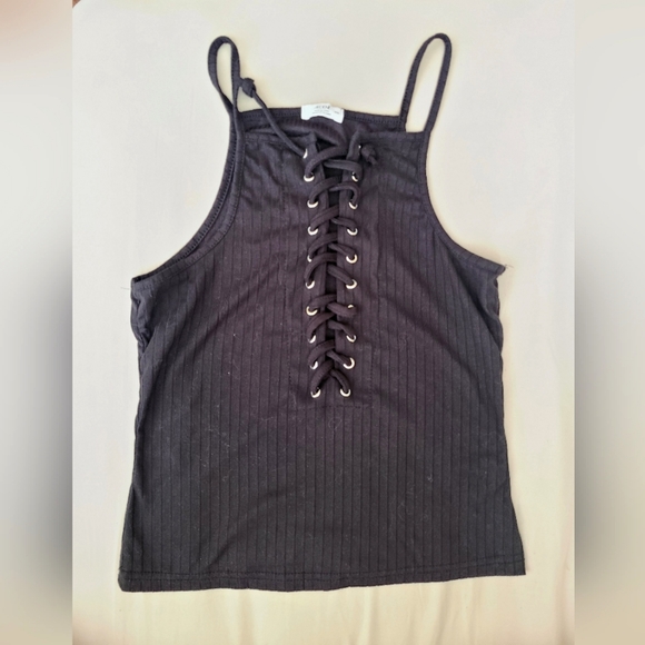 Ardene Lace Up Tank - Picture 1 of 3
